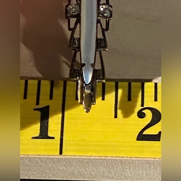 Vintage Art Deco Bar Pin w/Mother of Pearl and Rhinestones. - Picture 6 of 6